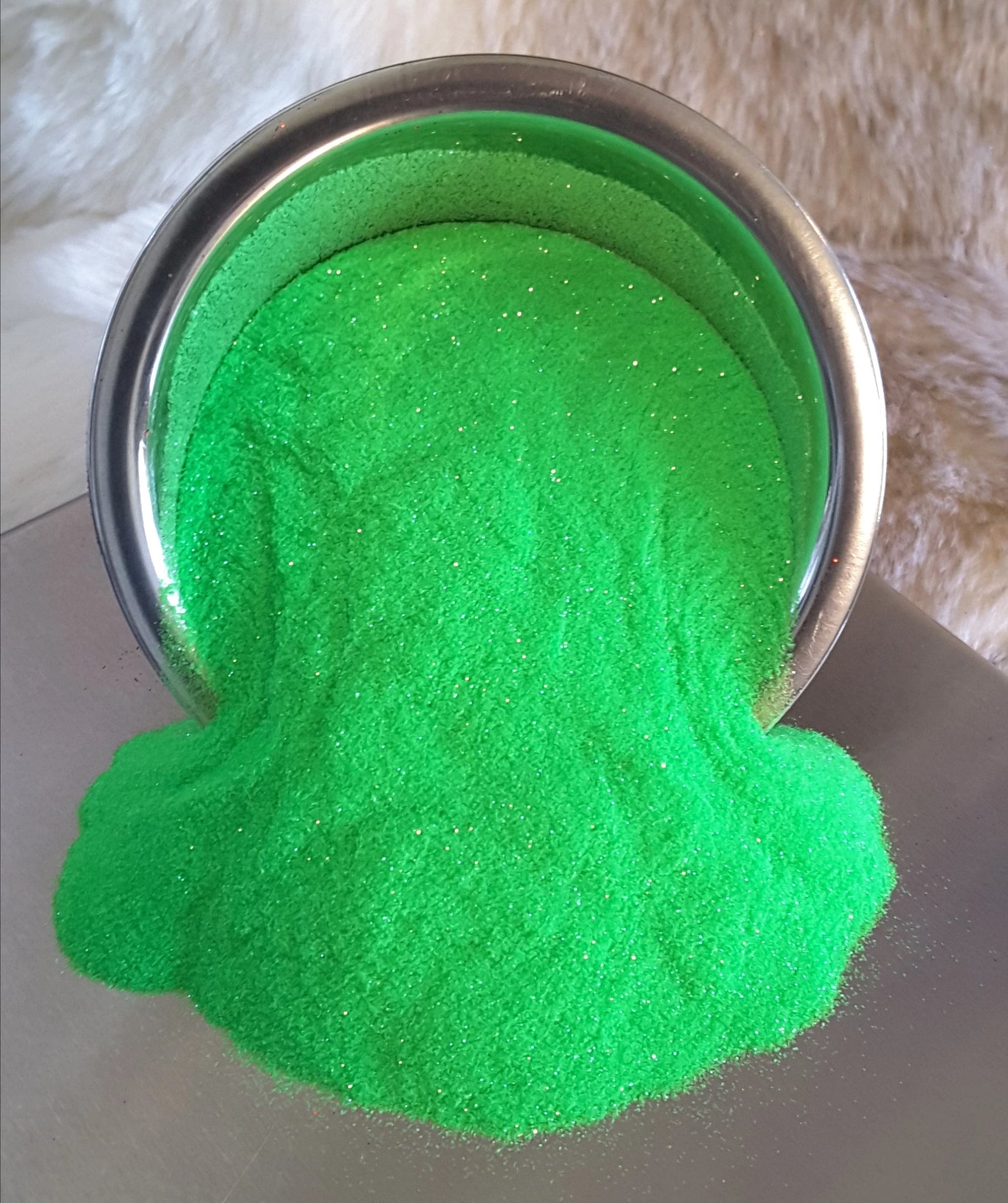Bulk Glitter - Ghostbusters Fluorescent Fine Glitter - 6.8 lbs